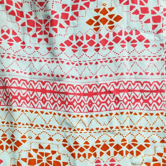 BCBG LIGHT BLUE PATTERNED WRAP AROUND MAXI SKIRT💕 - Picture 2 of 5